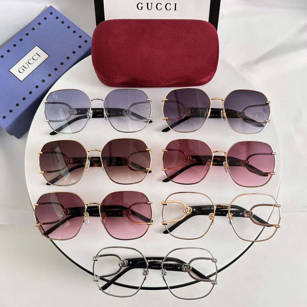 Bagsaaa Gvc*1 Geometric frame sunglasses