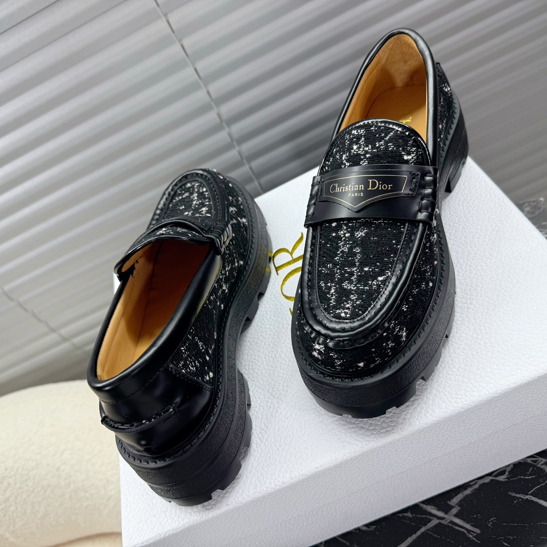 Bagsaaa D10r Boy Platform Loafer Black and White Cannage Tweed