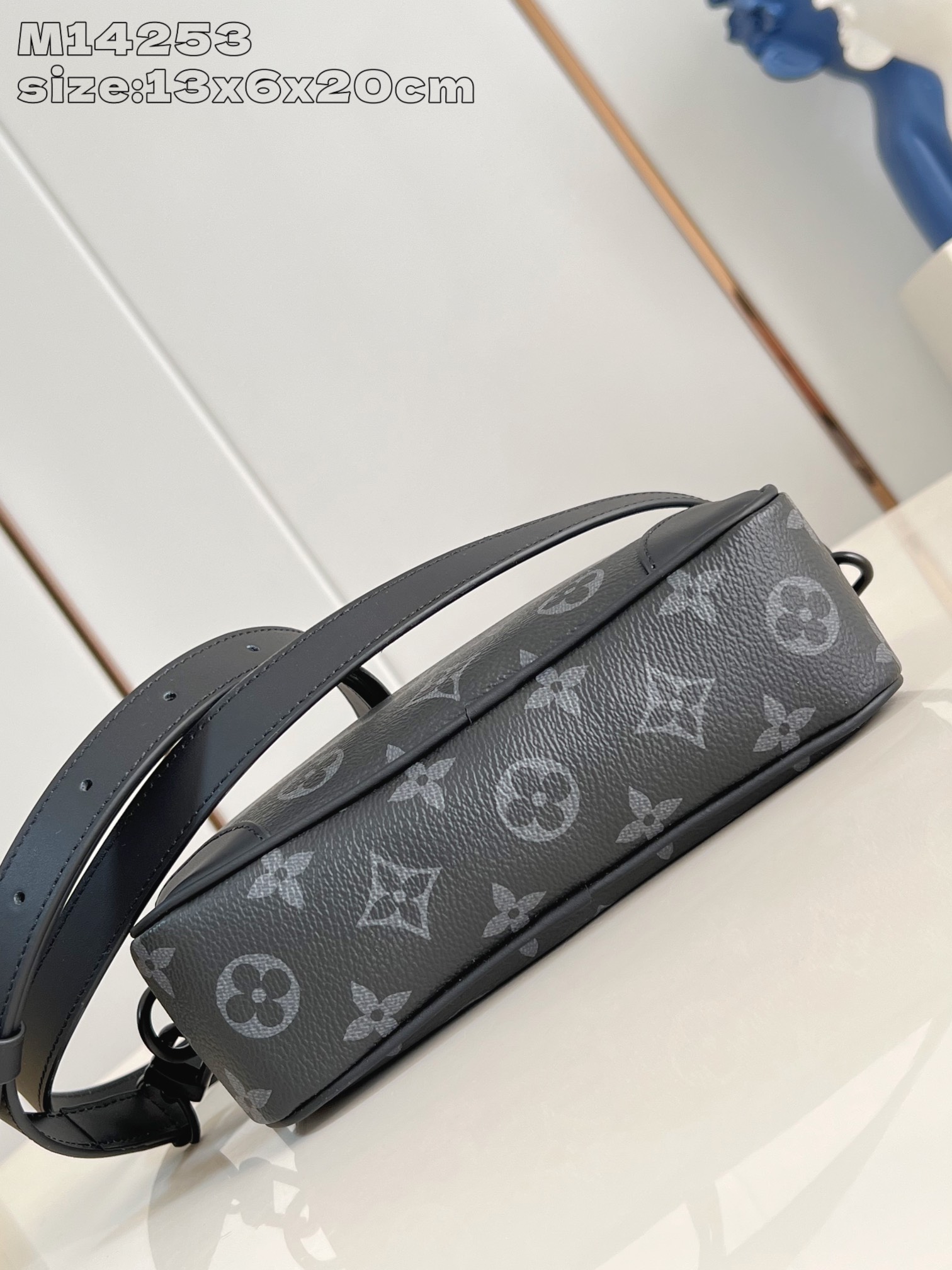 Bagsaaa L0vis Vvtt0n M14253 Trocadéro Wearable Wallet Monogram Eclipse - 20cm