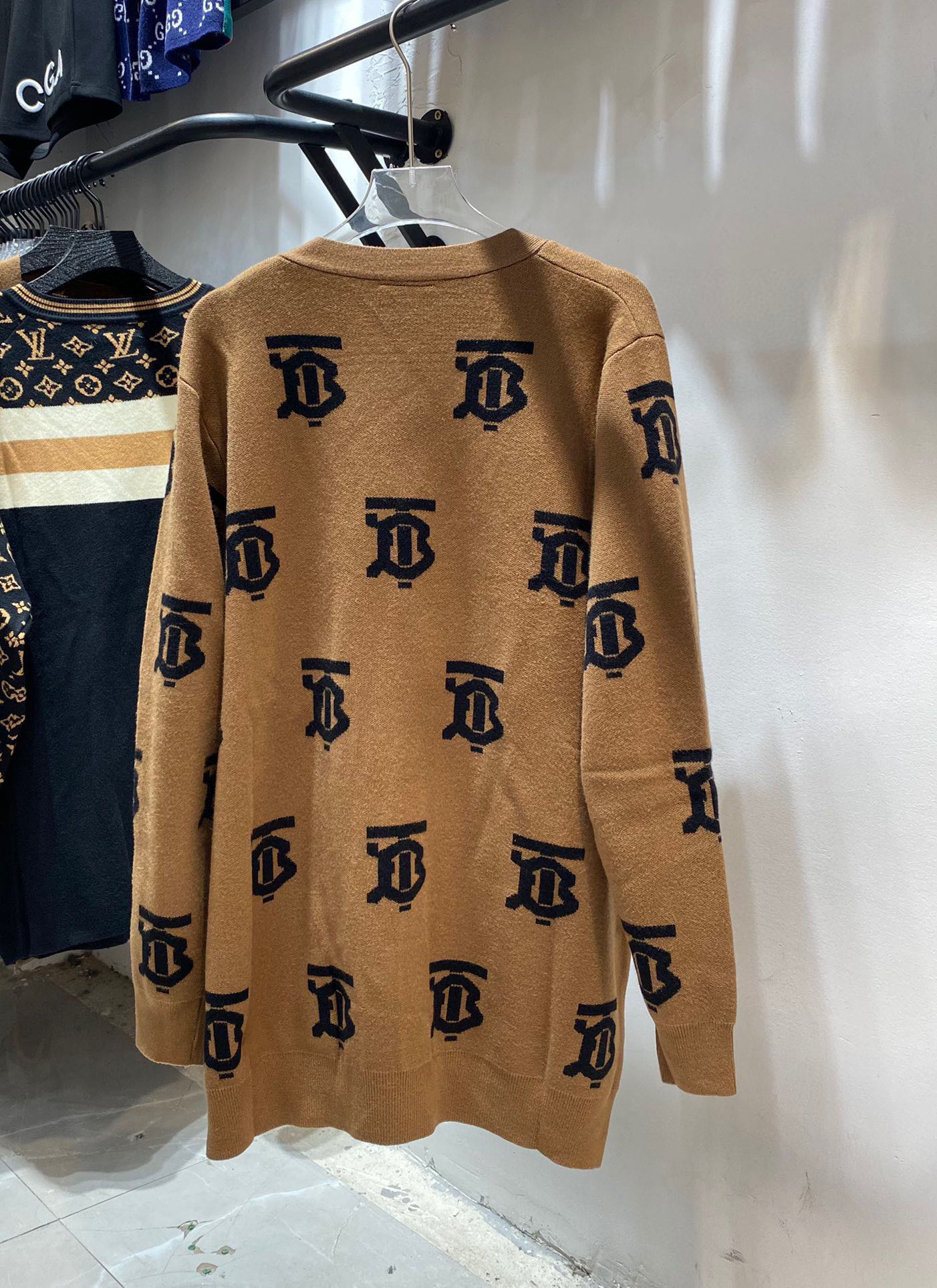 Bagsaaa Bv*b*rry Monogram Motif Wool Jacquard Cardigan