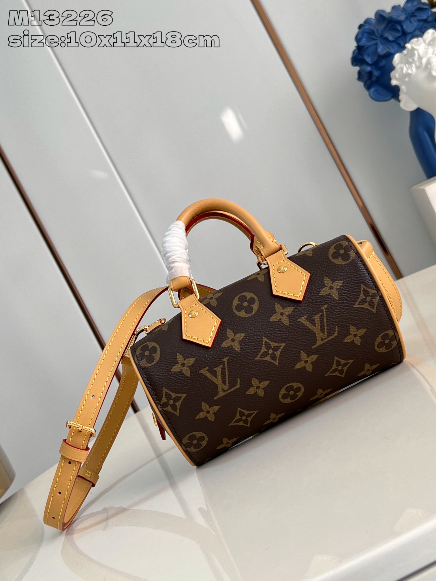 Bagsaaa L0vis Vvtt0n M13226 Nano Speedy Dating - 18 x 10.5 x 11.5 cm