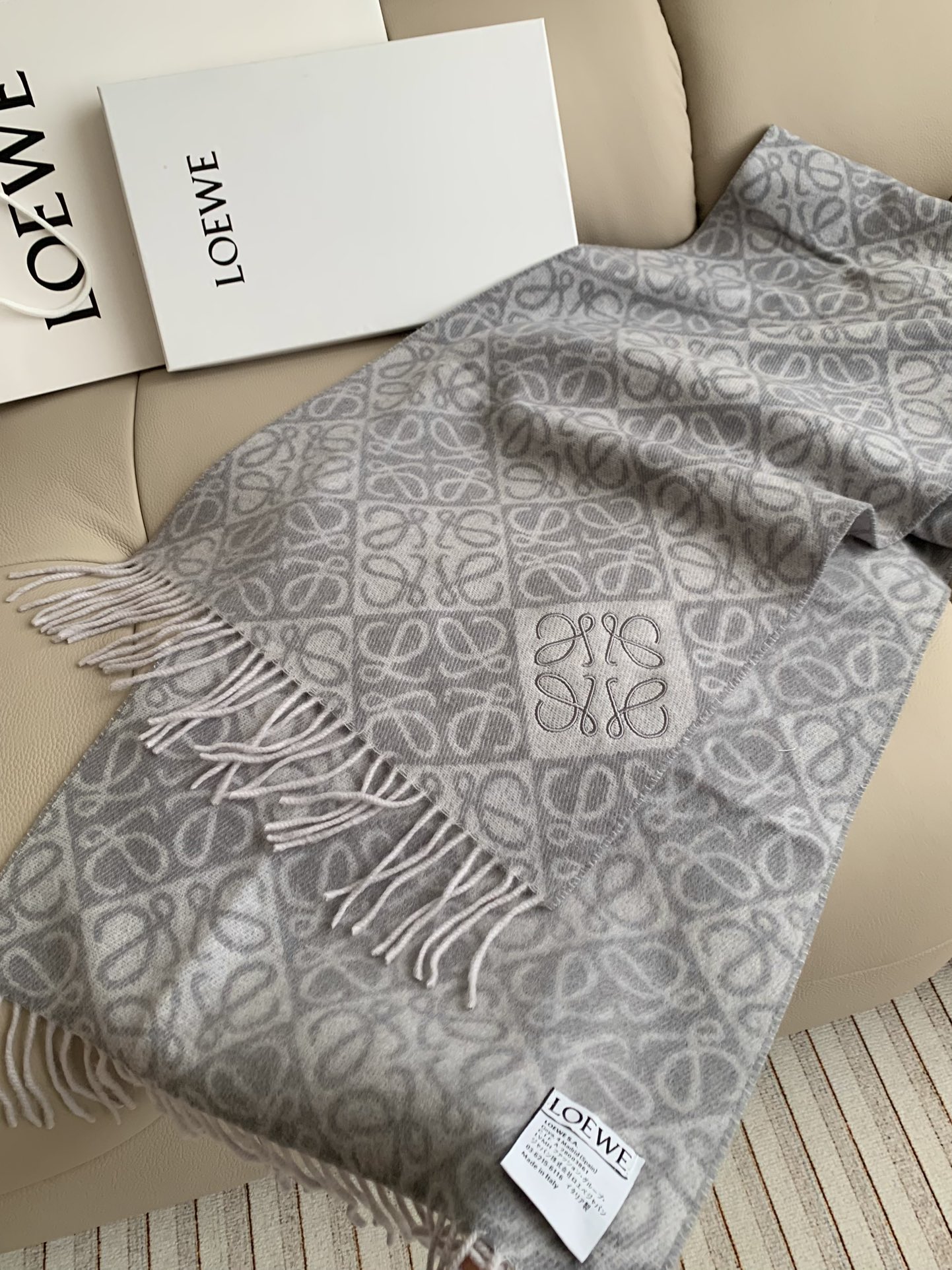 Bagsaaa L0ew* Anagram Wool-Blend Scarf