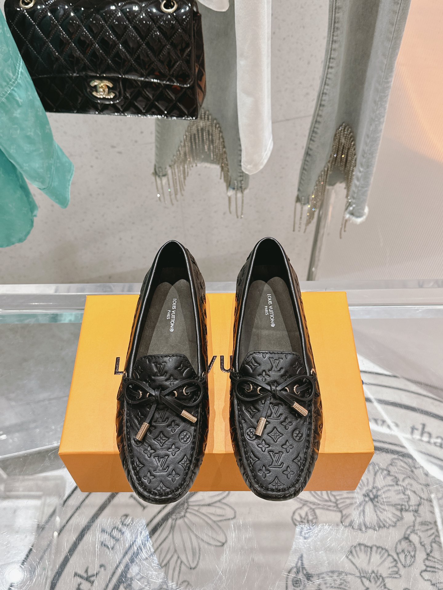 Bagsaaa L0vis Vvtt0n Gloria Flat Loafer Black
