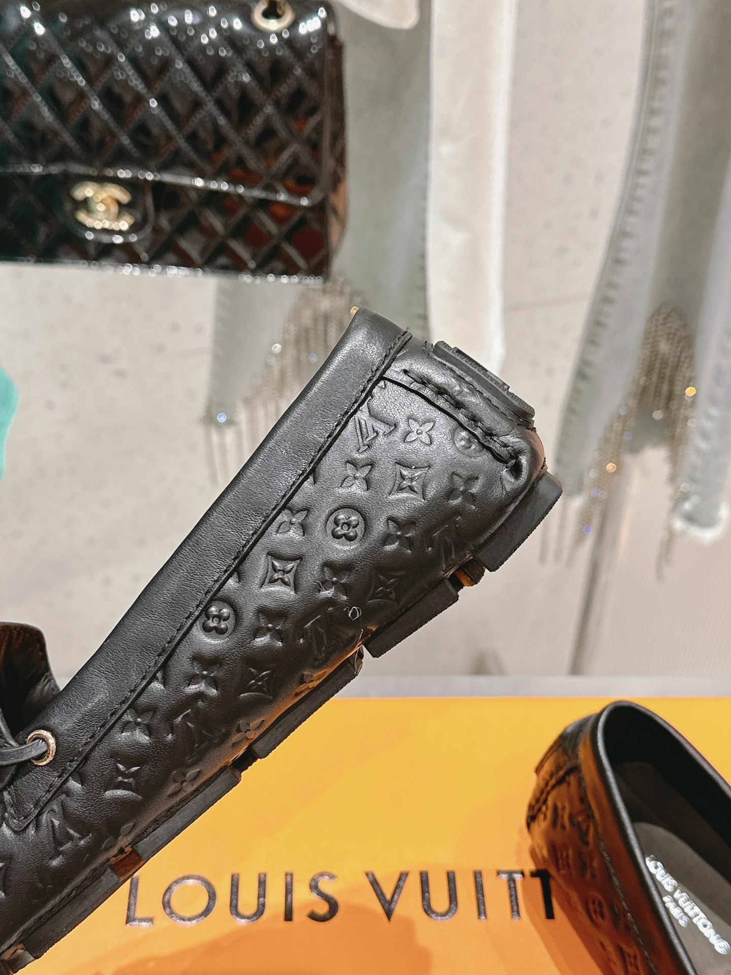Bagsaaa L0vis Vvtt0n Gloria Flat Loafer Black