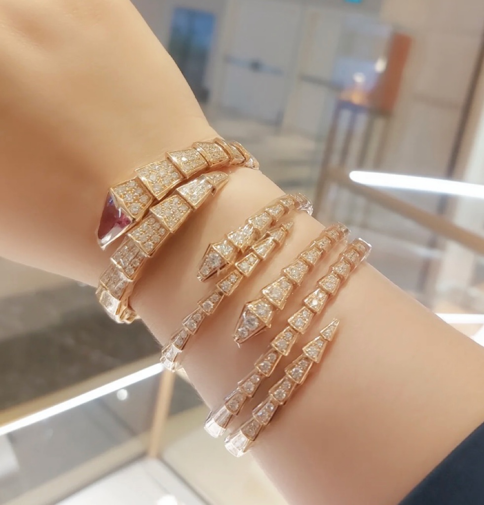 Bagsaaa Bv1g*ai Serpenti Viper Bracelet rose gold & D1am0nds