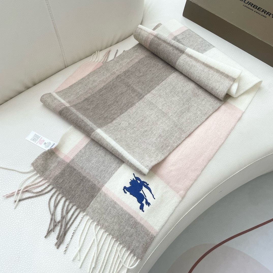 Bagsaaa Bv*b*rry Scarf - 70x200cm