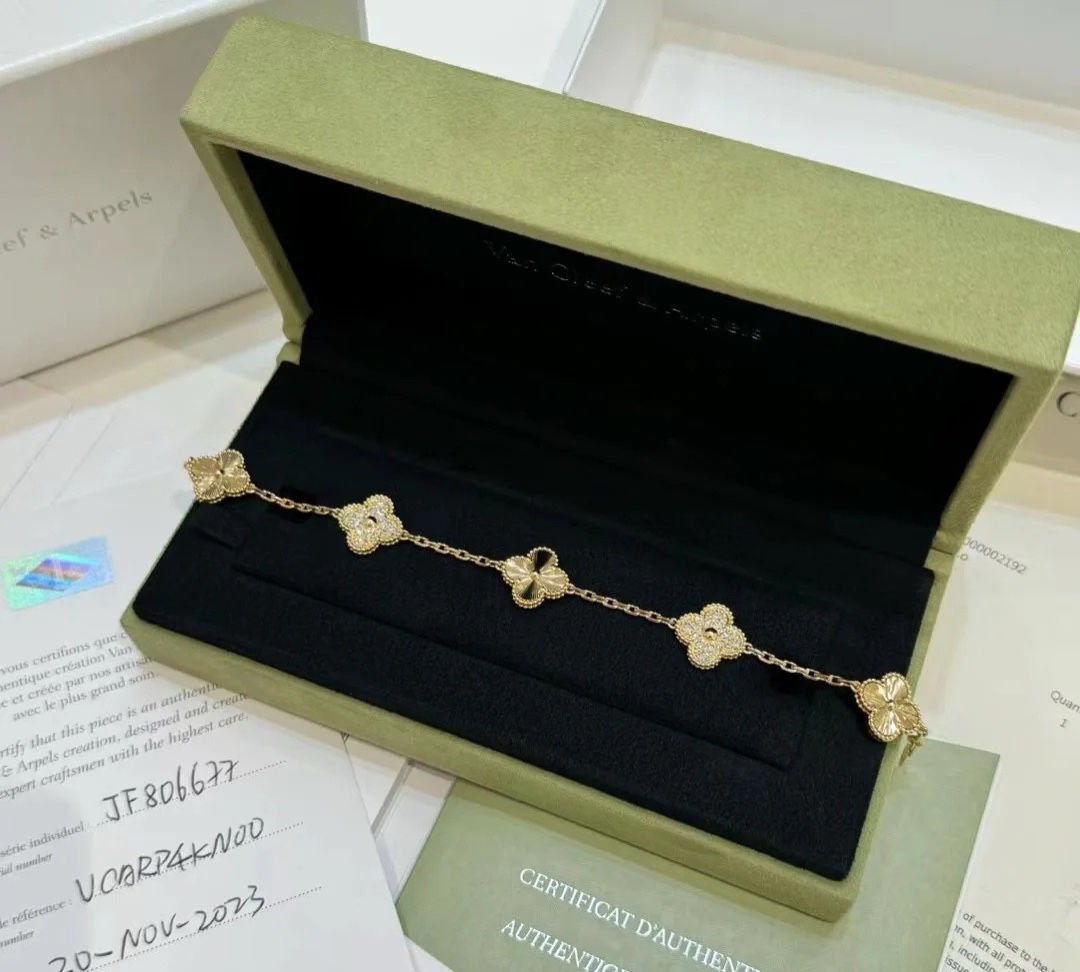 Bagsaaa V*n Cl**f & Arp*1s Vintage Alhambra D1am0nd 5 Motifs Bracelet Gold Color