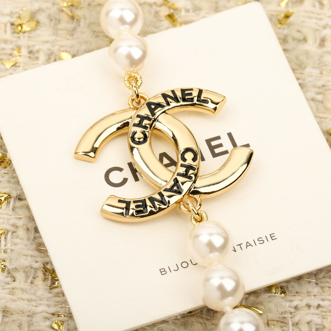 Bagsaaa Ch**el Long Pearl Necklace