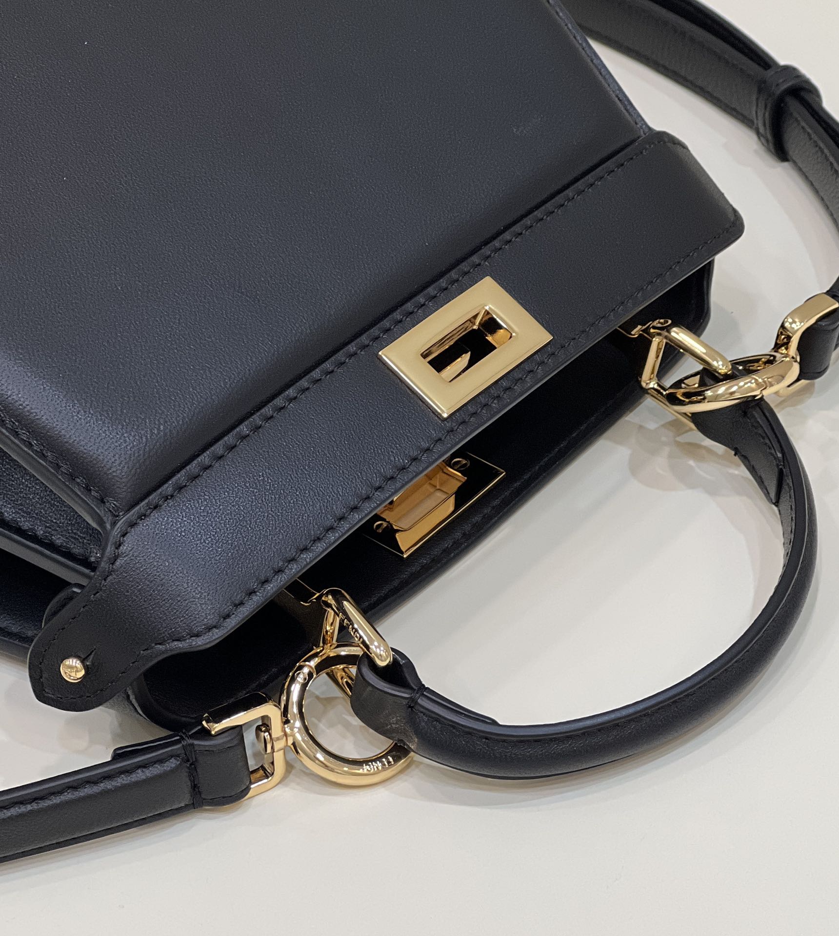 Bagsaaa F**di Peekaboo ISeeU Petite black padded nappa leather bag - 20cm