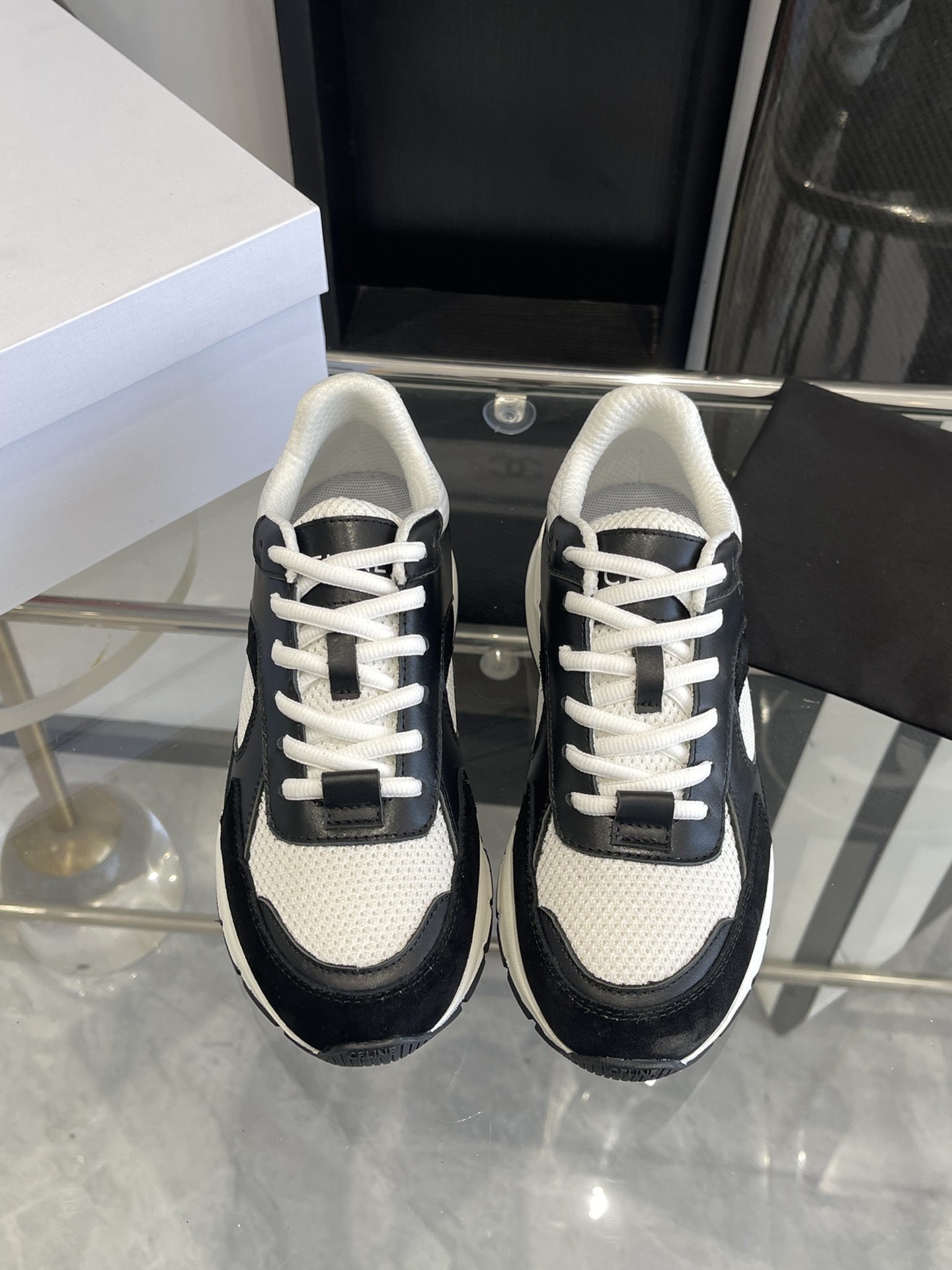 Bagsaaa Ce1i*e Runner Cr-03 Low Lace-Up Sneaker In Mesh, Suede & Calfskin Black