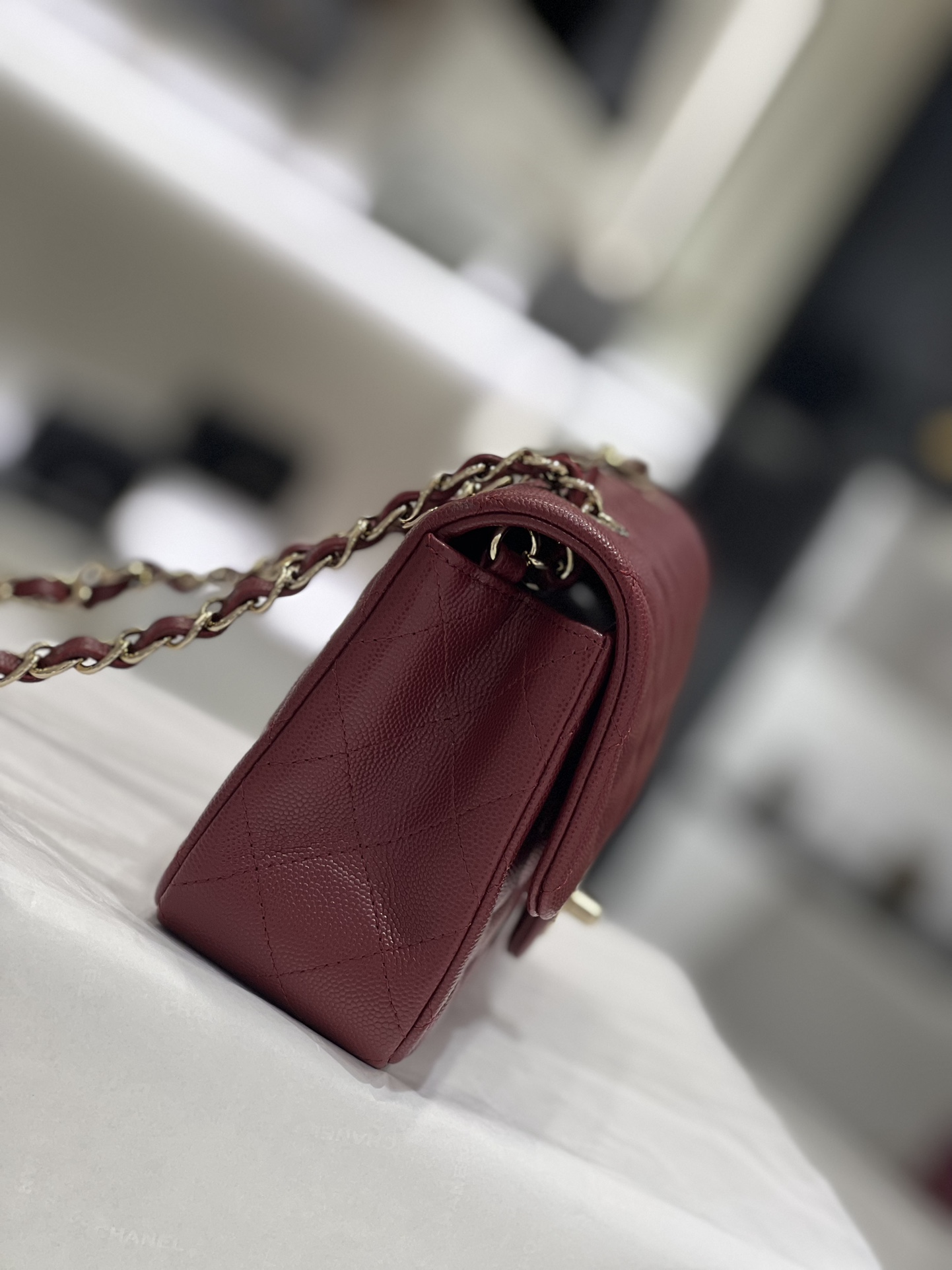 Bagsaaa Ch**el Mini Flap Bag Caviar Dark Red & Gold Hardware - 20cm