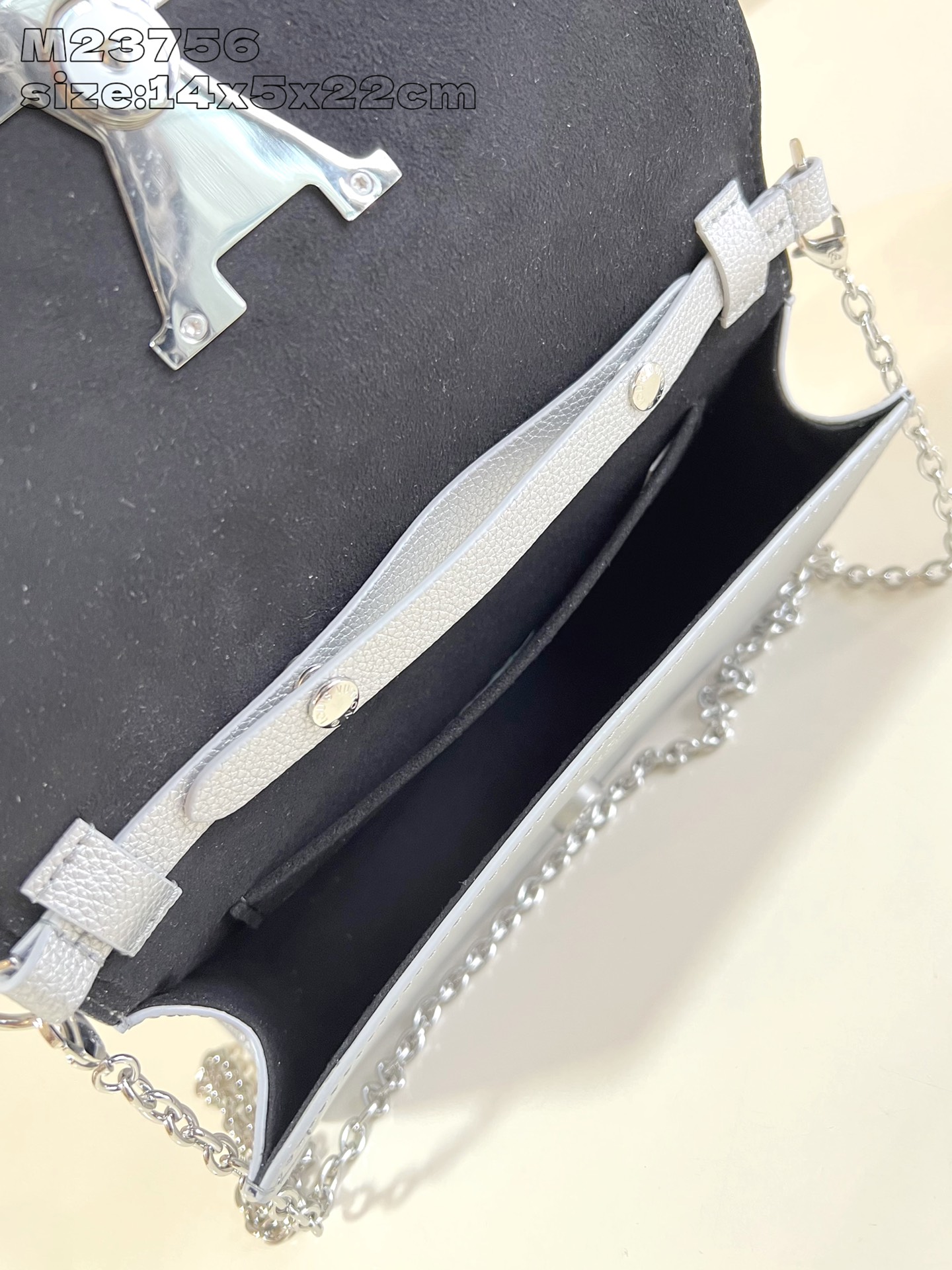 Bagsaaa L0vis Vvtt0n M23358 LV Night Pochette L0vise Silver - 22cm