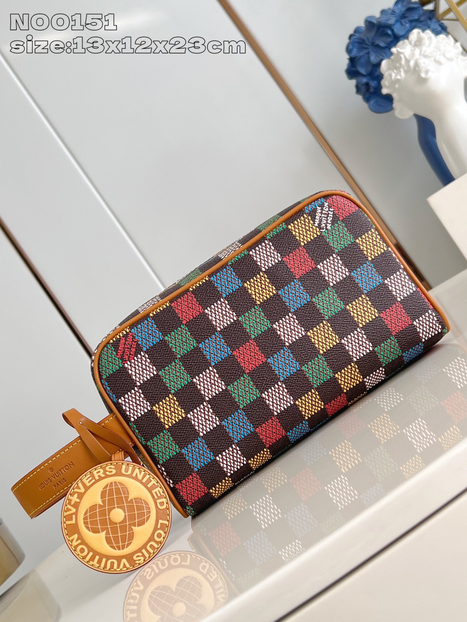Bagsaaa L0vis Vvtt0n N00151 Locker Dopp Kit Multicolor - 23cm