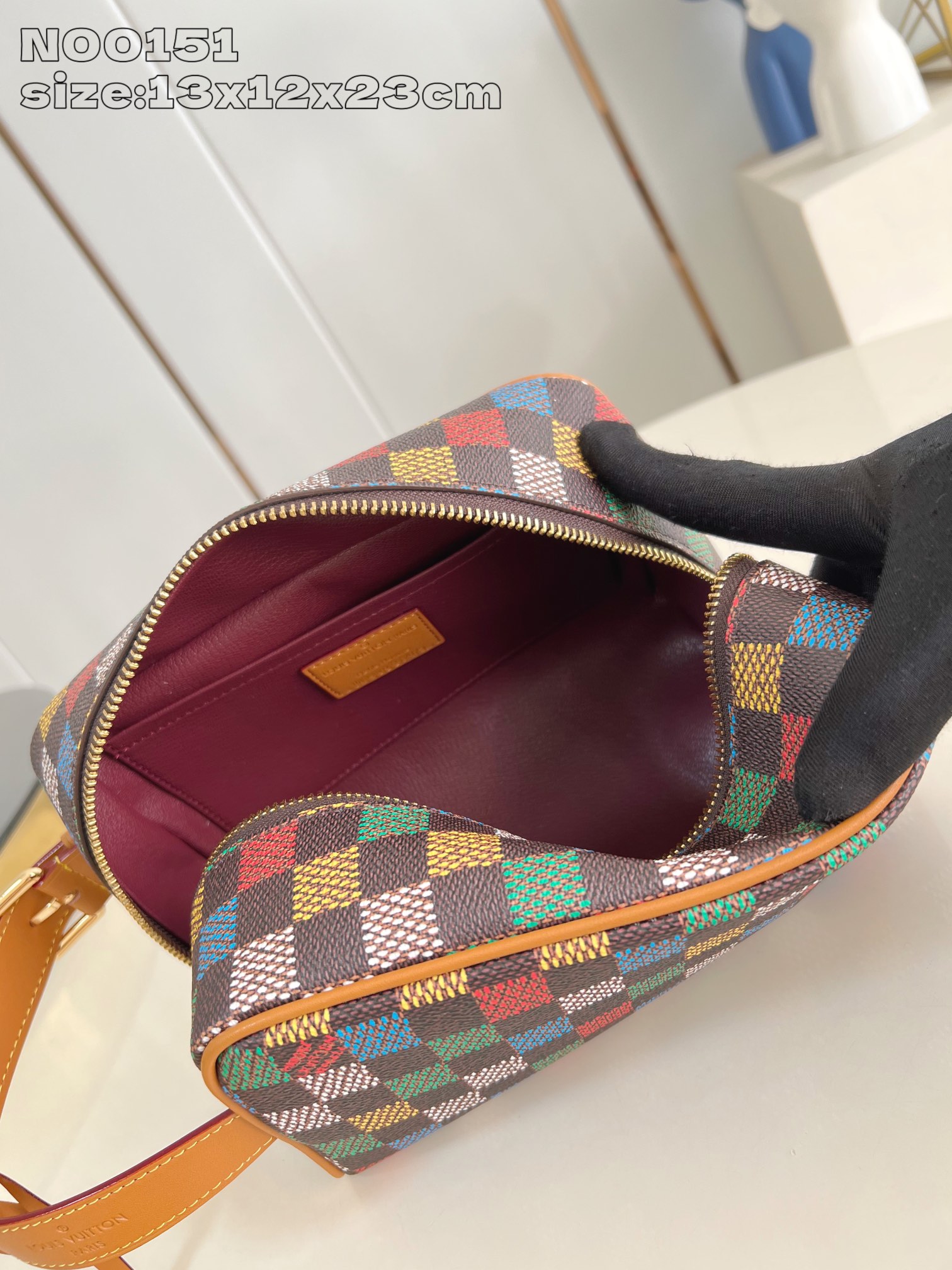 Bagsaaa L0vis Vvtt0n N00151 Locker Dopp Kit Multicolor - 23cm