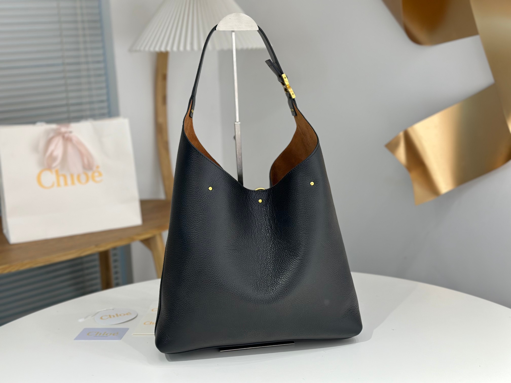 Bagsaaa Chloe Marcie hobo bag in grained leather black - 36cm