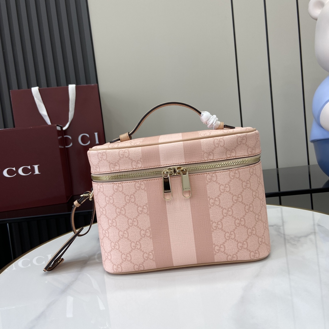 Bagsaaa Gvc*1 Porter medium travel bag 811489 pink - 25cm