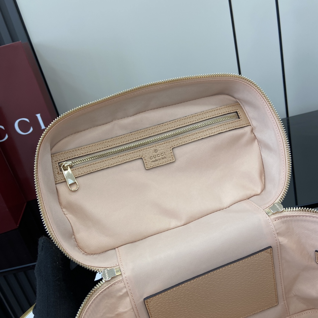 Bagsaaa Gvc*1 Porter medium travel bag 811489 pink - 25cm