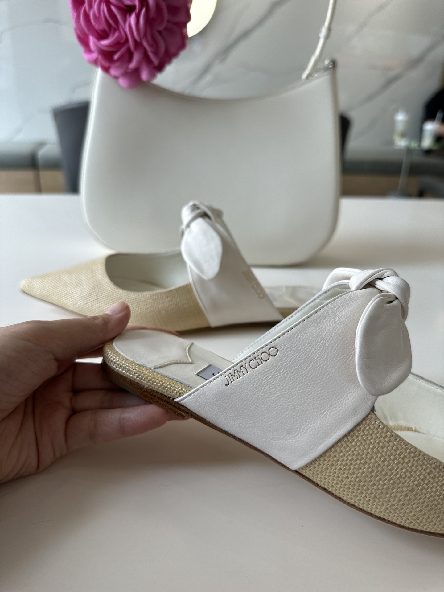 Bagsaaa J1m*y Ch00 Rali Flat Latte Nappa Leather with Raffia Flats