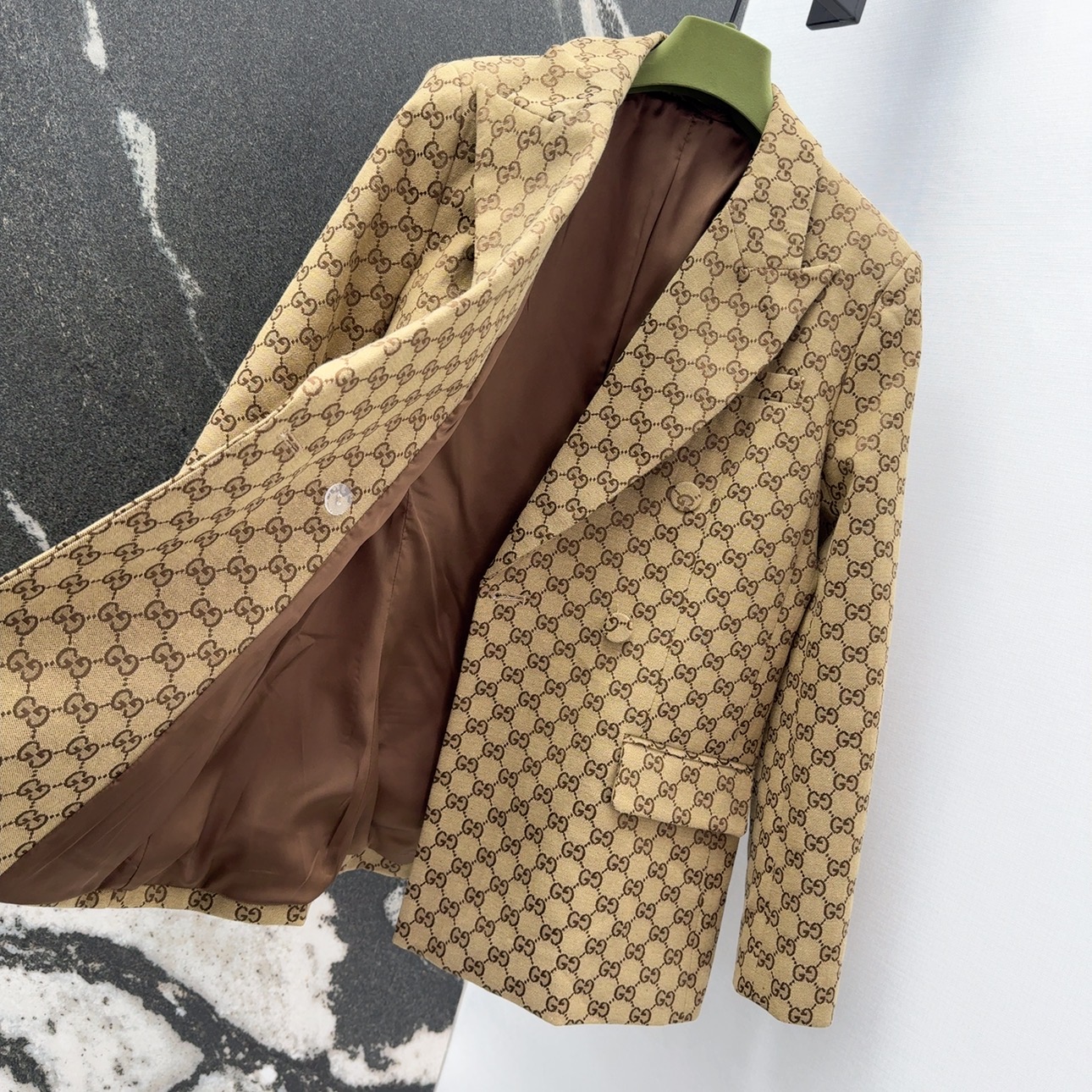 Bagsaaa Gvc*1 Double-breasted GG canvas jacket camel