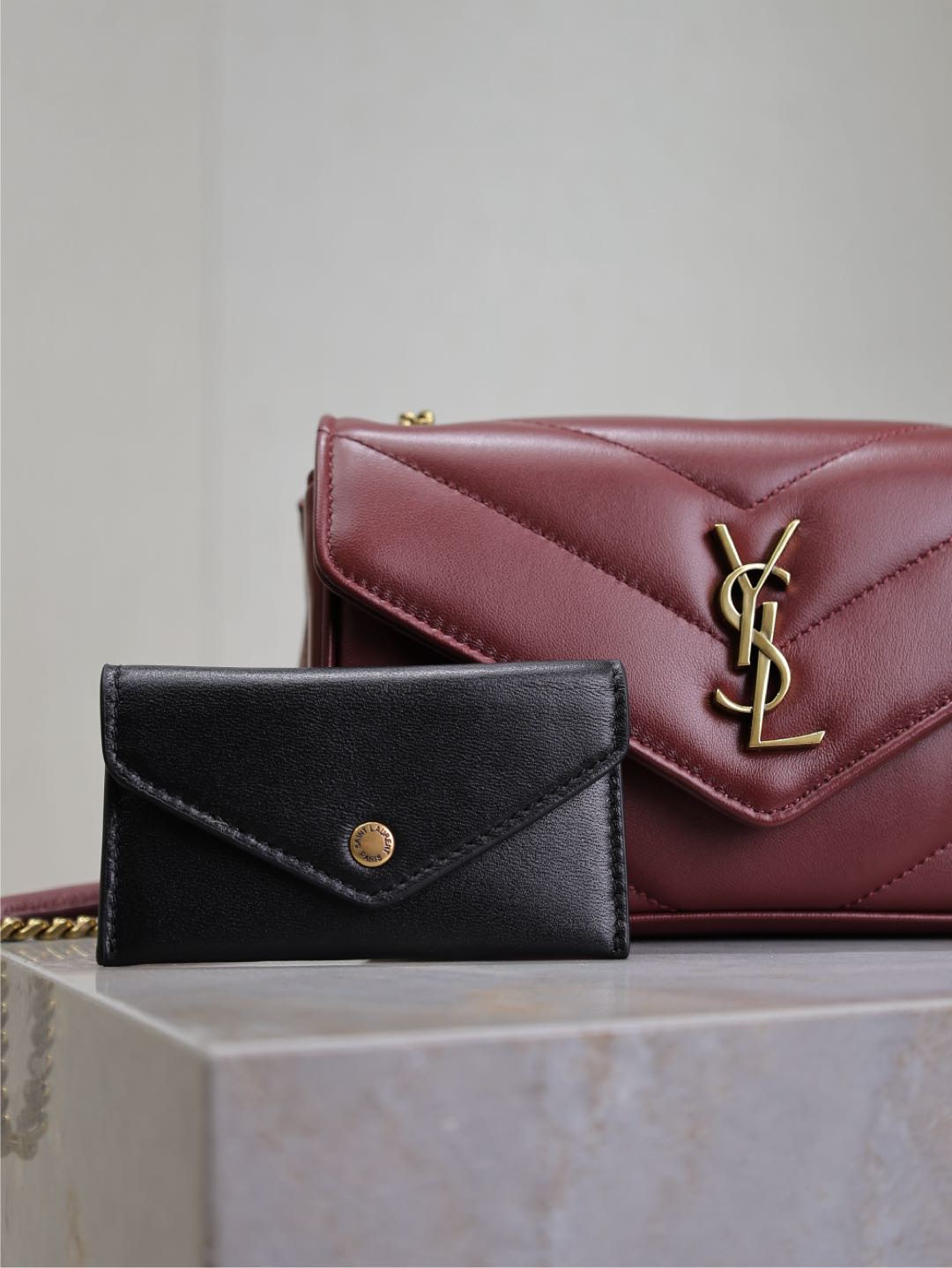 Bagsaaa Y51 Loulou Mini In Lambskin 821749 Rouge Red - 20 X 12 X 5 CM