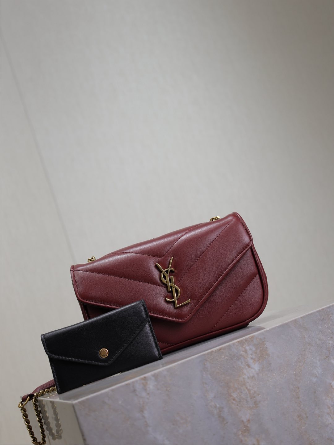 Bagsaaa Y51 Loulou Mini In Lambskin 821749 Rouge Red - 20 X 12 X 5 CM