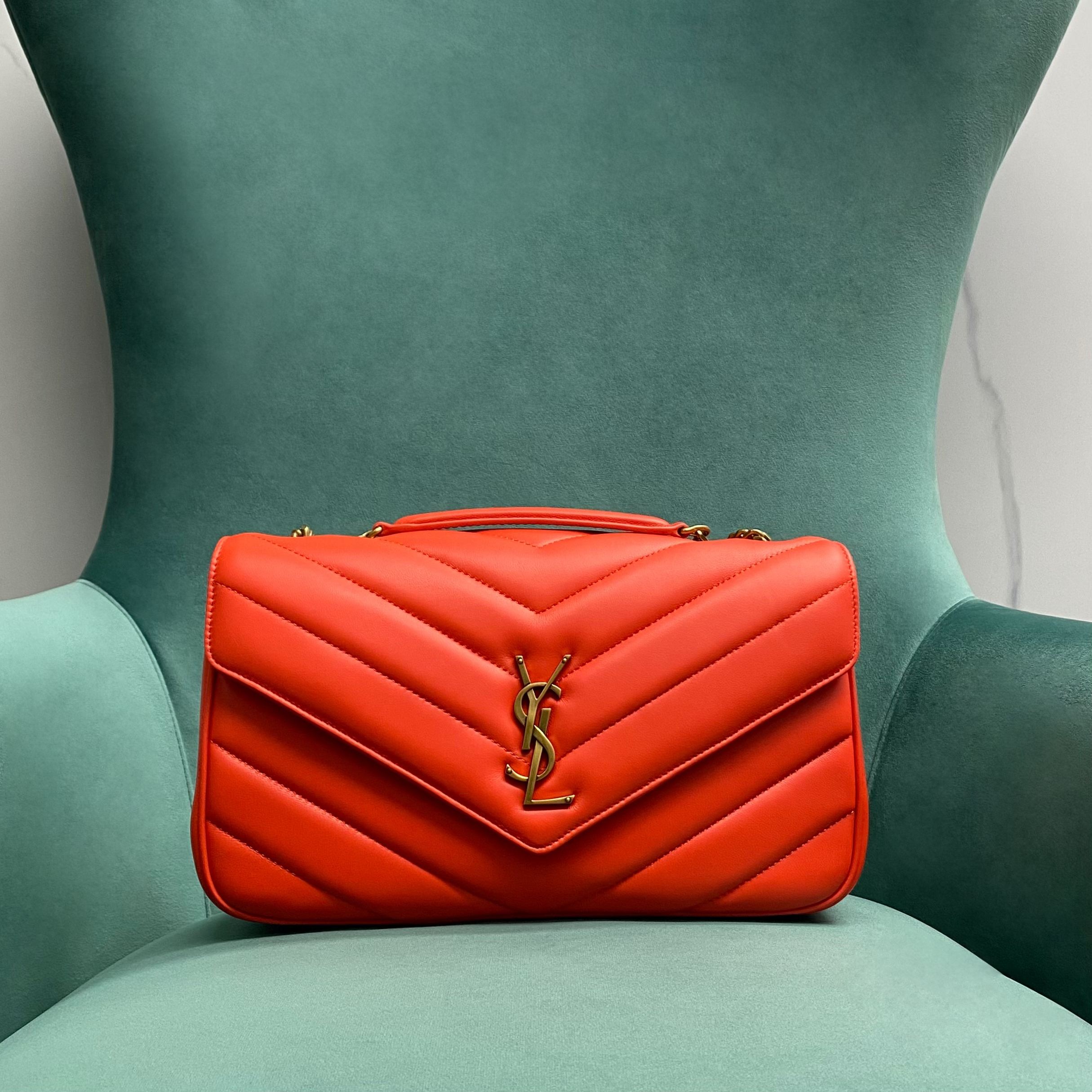 Bagsaaa Y51 Loulou Medium In Matelassé Lambskin 801439 Orange - 29 x 17 x 8 CM