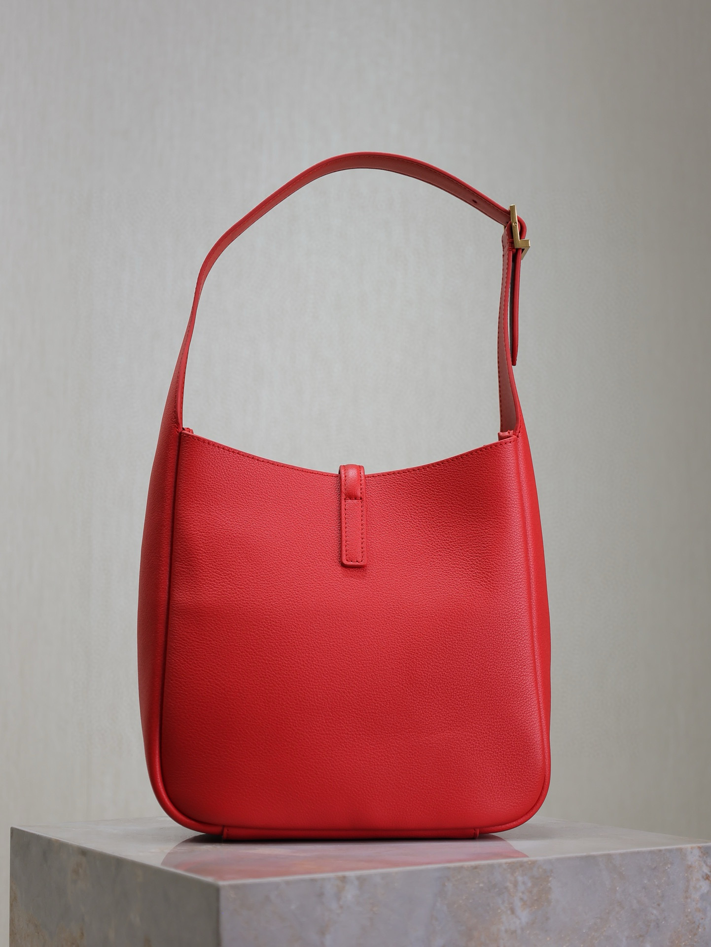 Bagsaaa Y51 Le 5 À 7 S*pple Small In Grained Leather Red 713938 - 23x22x10 cm