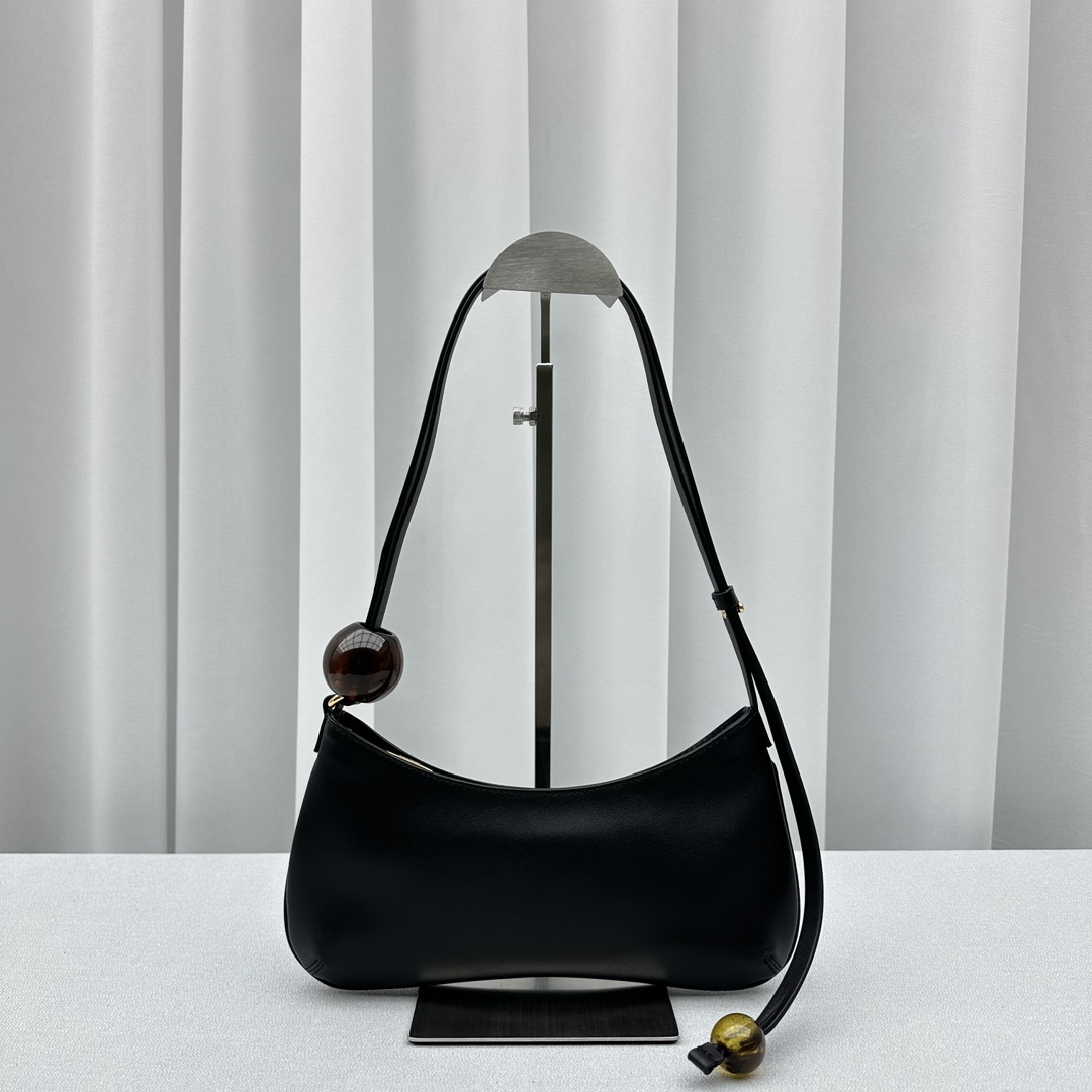 Bagsaaa Jacquemus The Bisou Perle Les Classiques Beaded shoulder bag black -27cm