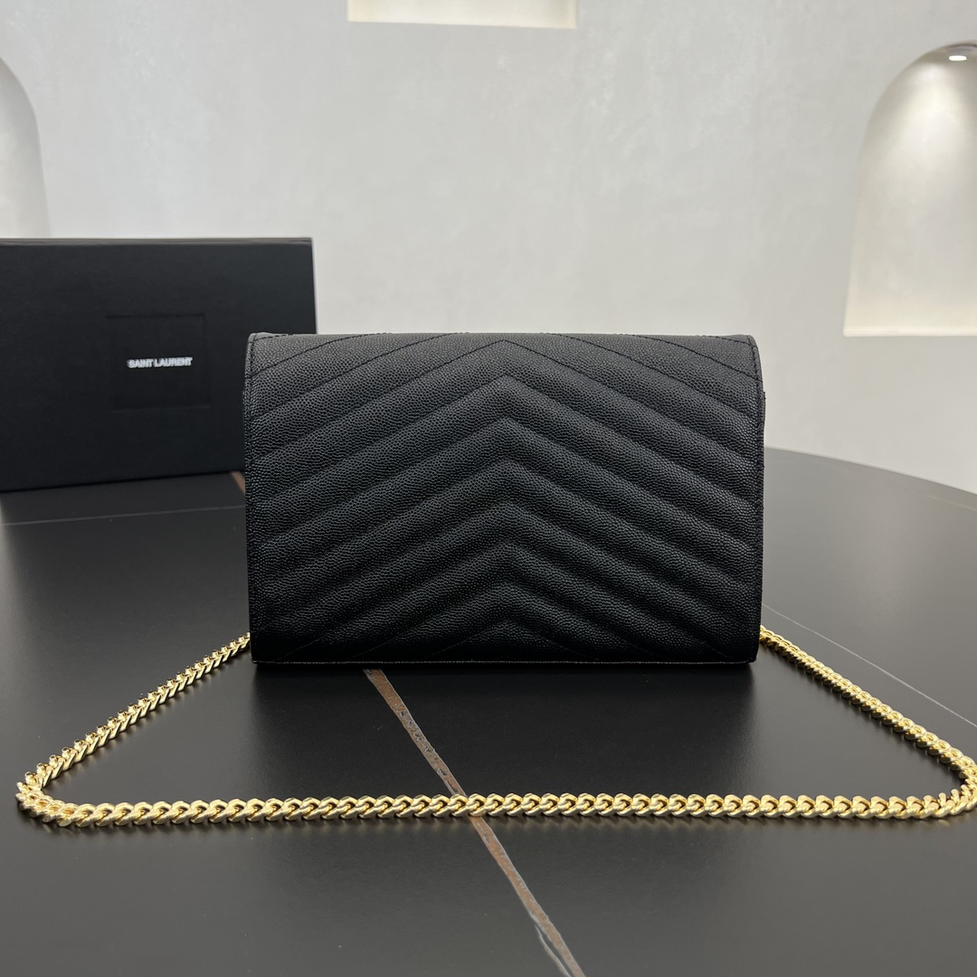 Bagsaaa Y51 classic cassandre chain wallet in grain de poudre leather 377828 black & gold - 22.5cm