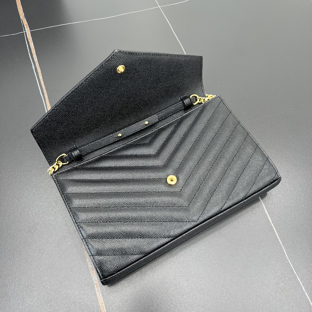 Bagsaaa Y51 classic cassandre chain wallet in grain de poudre leather 377828 black & gold - 22.5cm