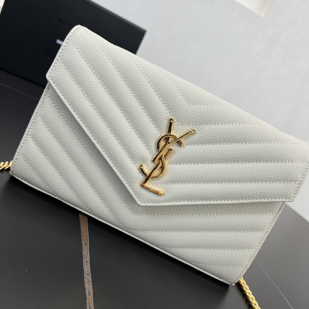 Bagsaaa Y51 classic cassandre chain wallet in grain de poudre leather 377828 white - 22.5cm