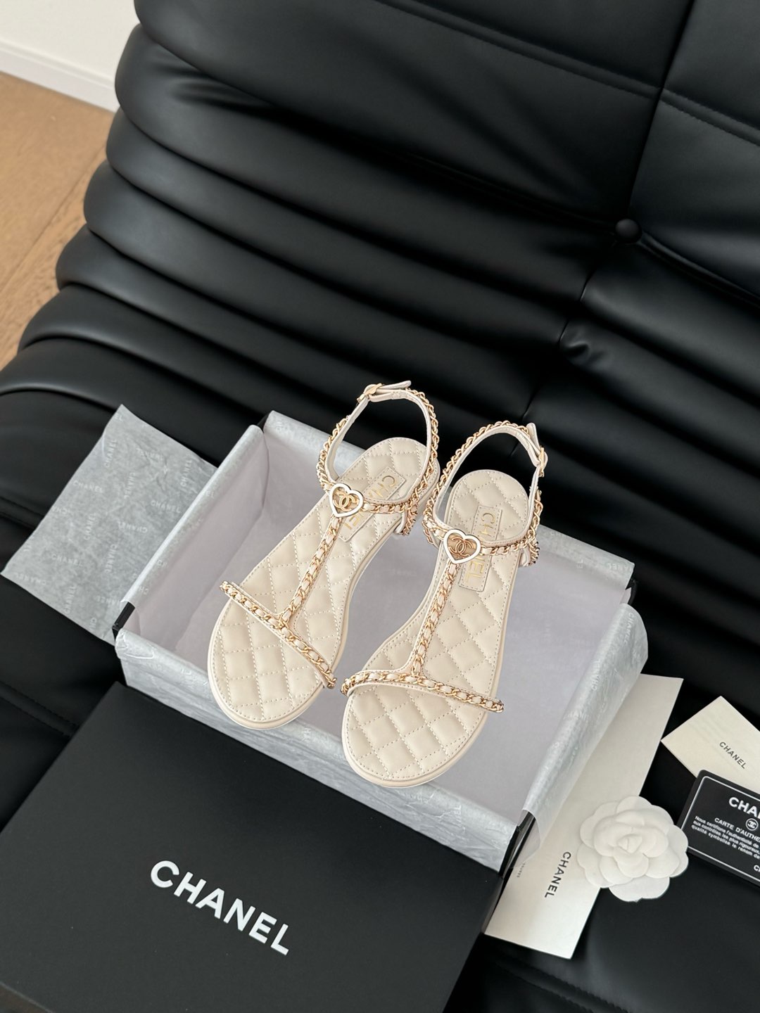 Bagsaaa Ch**el Sandals White Lambskin G46111