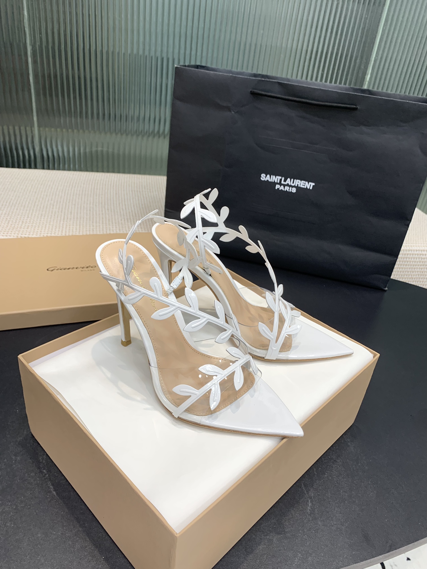 Bagsaaa Gianvito Rossi Flavia White - 10.5cm