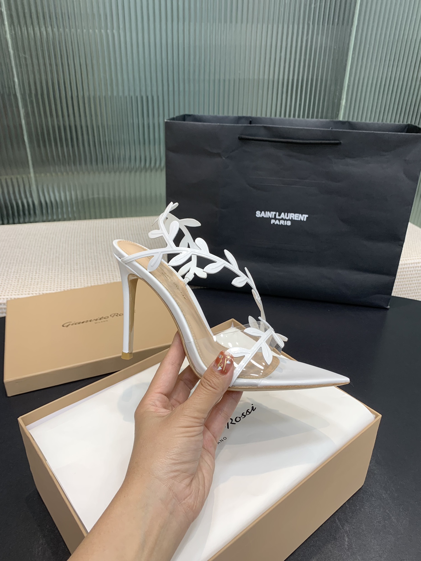 Bagsaaa Gianvito Rossi Flavia White - 10.5cm