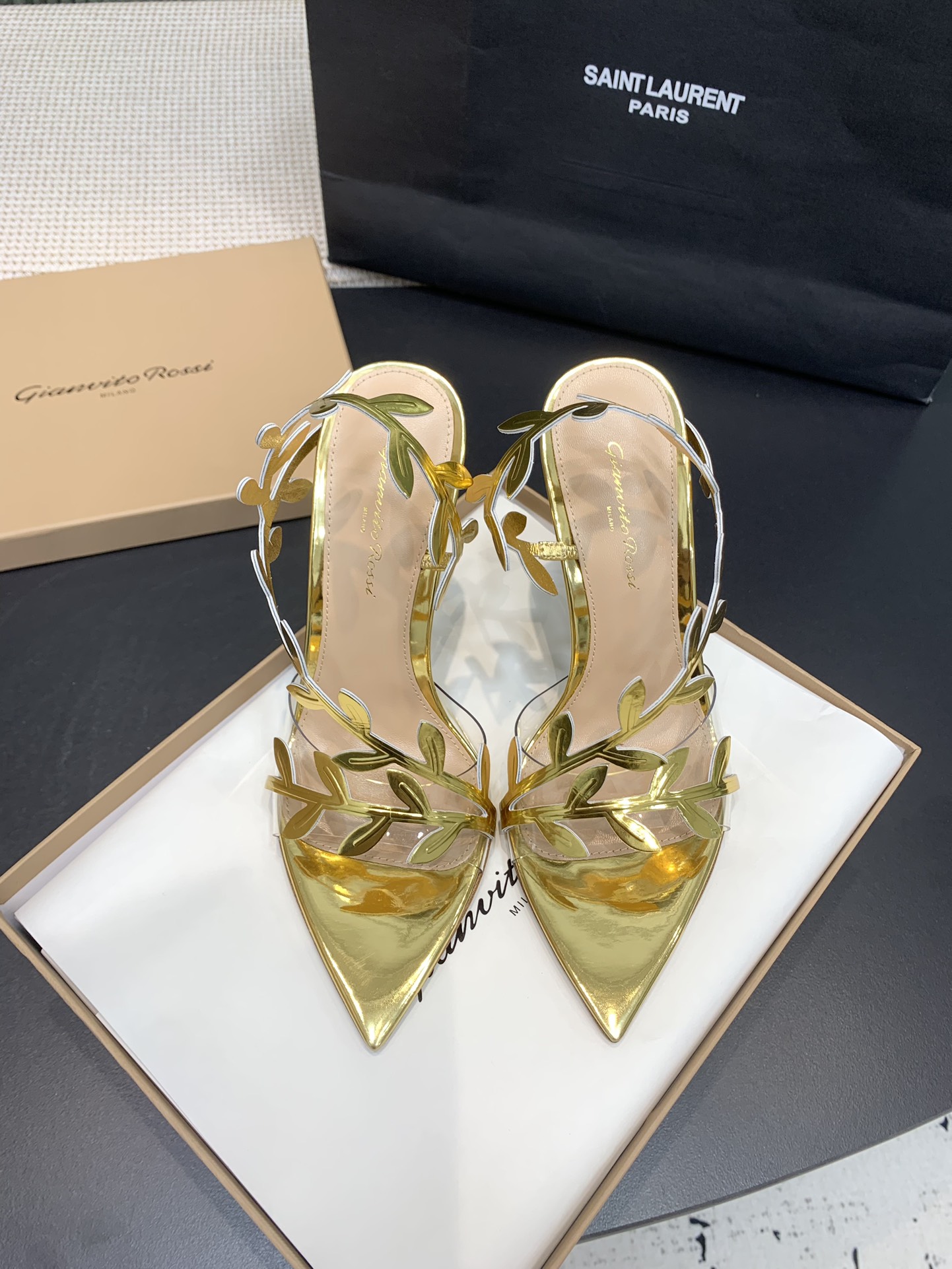 Bagsaaa Gianvito Rossi Flavia Gold - 10.5cm