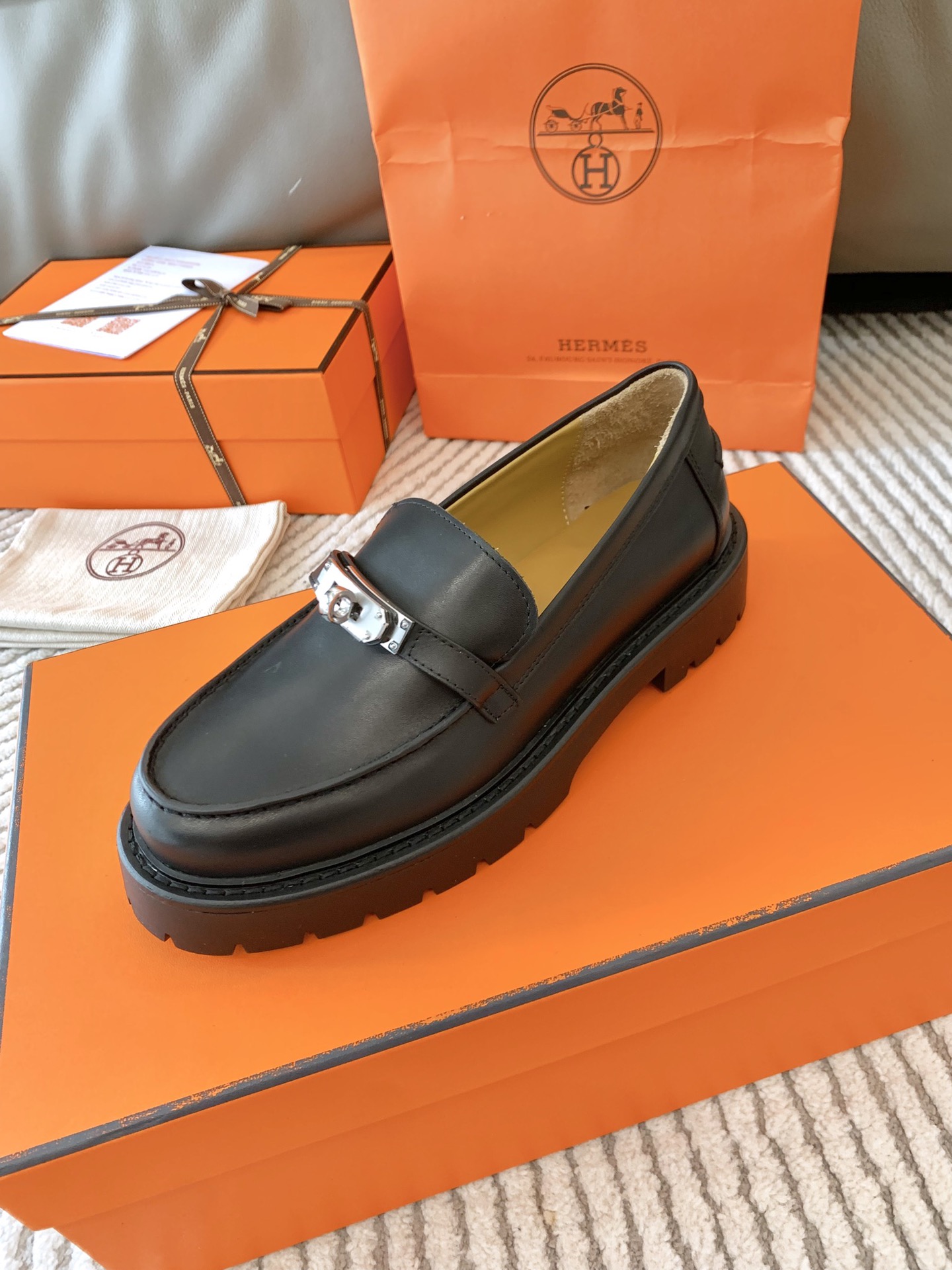 Bagsaaa H**me5 Icone loafer black