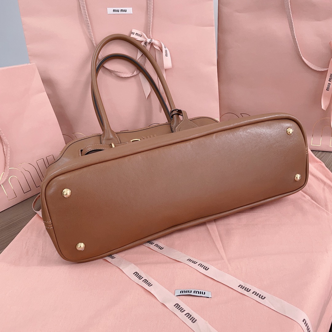Bagsaaa M1um1u Aventure nappa leather bag 5BG291 brown - 40cm