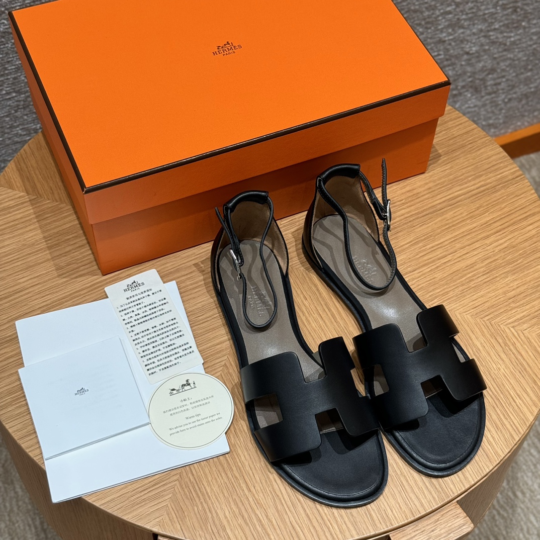 Bagsaaa Herrmes Santorini sandal black