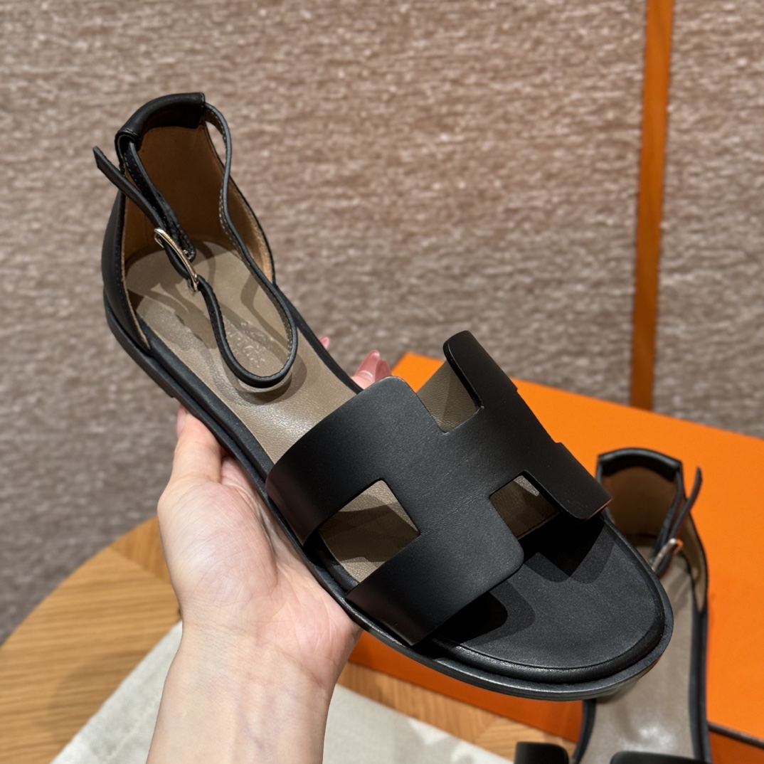 Bagsaaa Herrmes Santorini sandal black