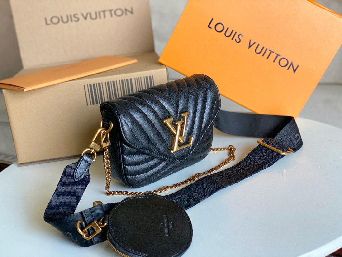 Bagsaaa L0vis Vvtt0n New Wave Multi-Pochette Black - 19cm