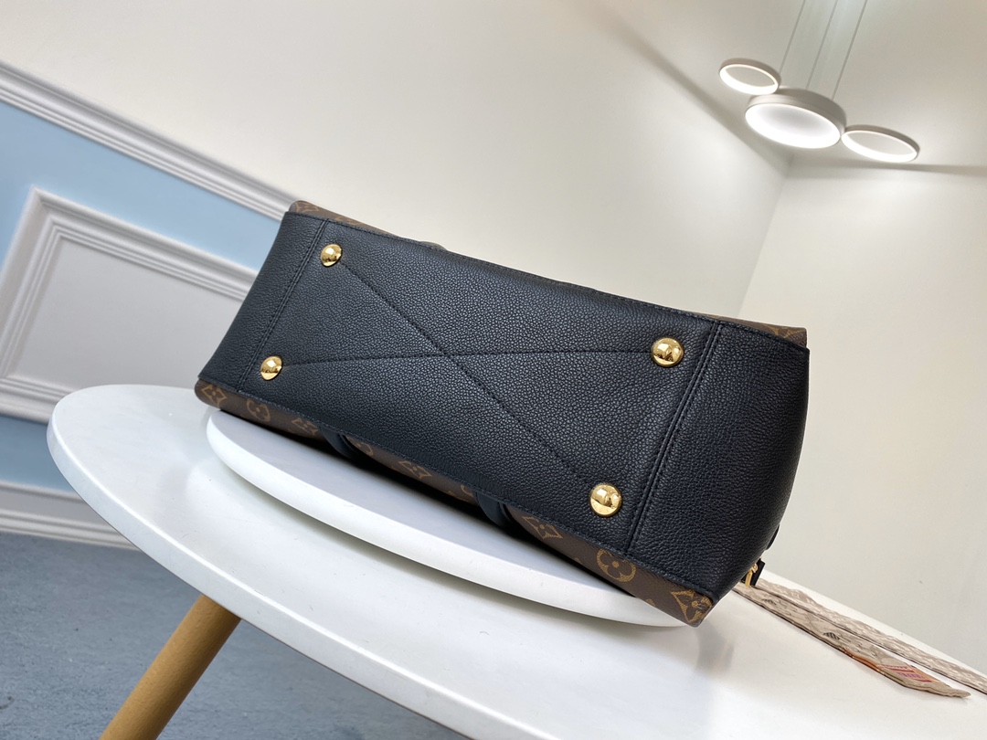 Bagsaaa L0vis Vvtt0n Monogram Canvas & Black Leather Soufflot MM - 35cm
