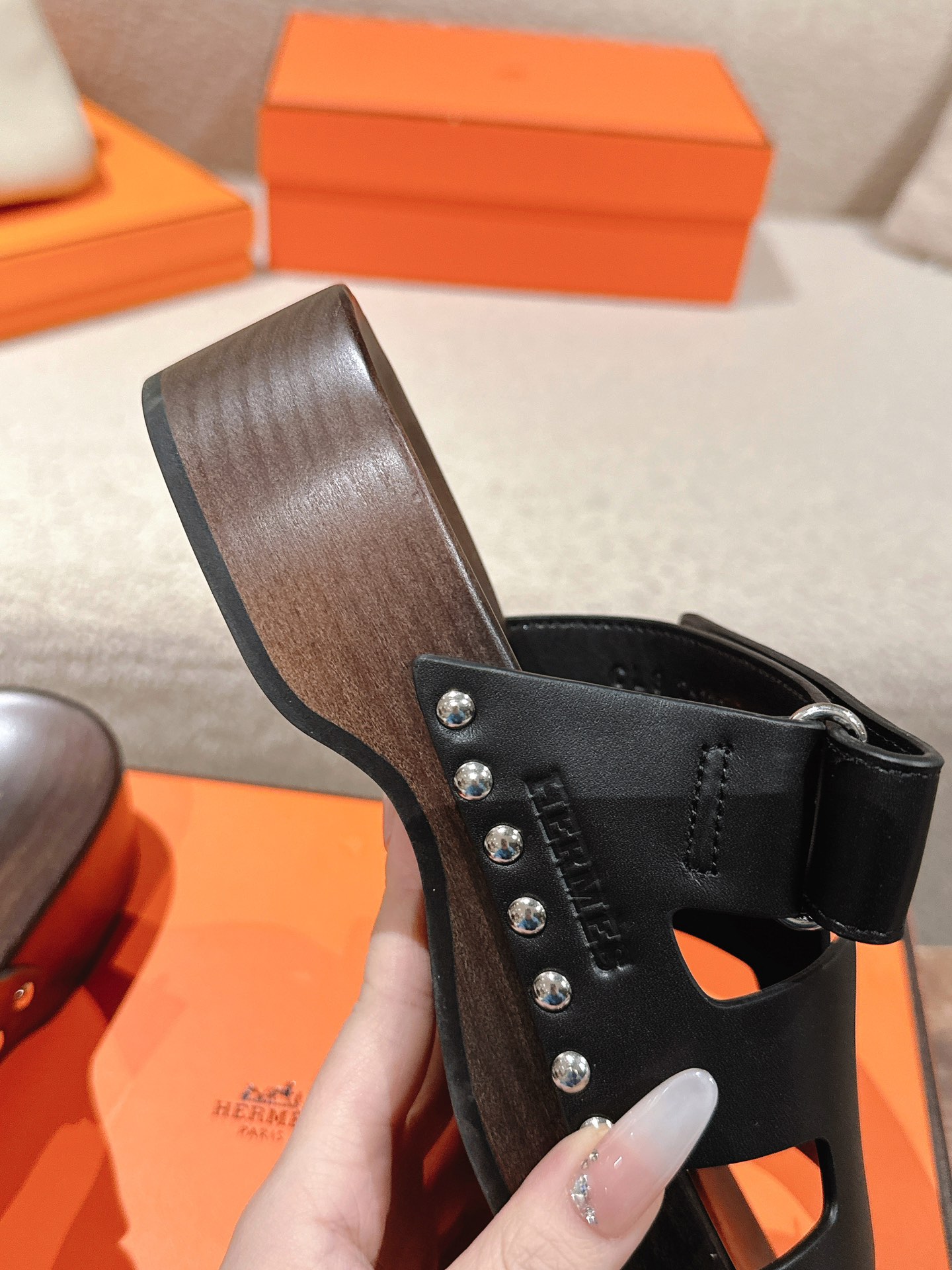 Bagsaaa H**me5 Kos clog black