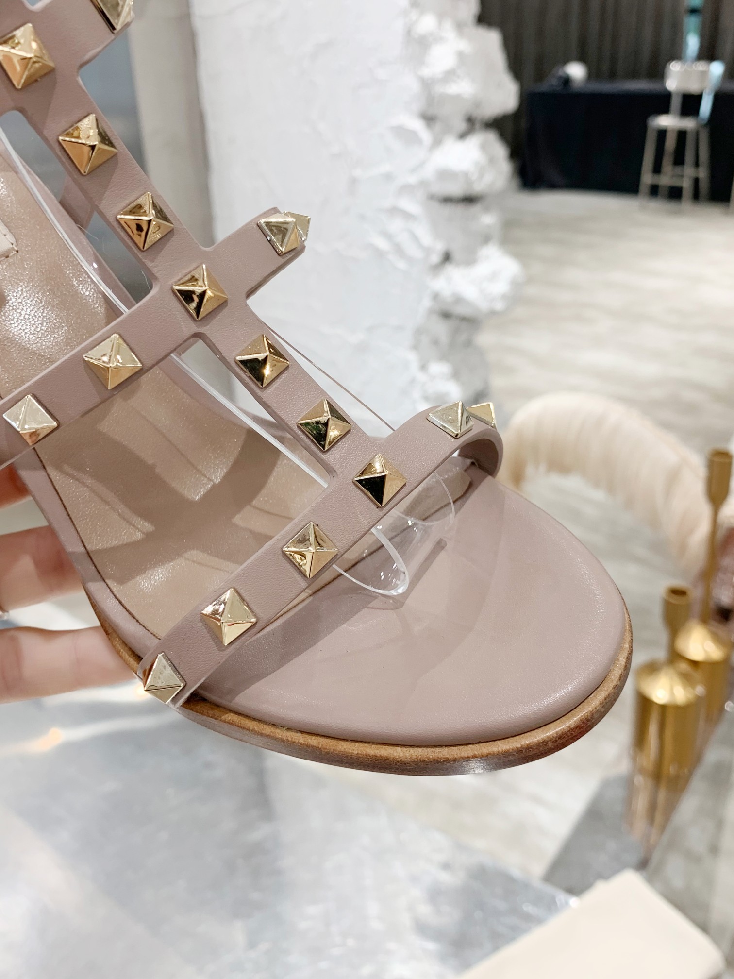 Bagsaaa Va1e*ntin0 Rockstud Ankle Strap Sandal 9cm Nude & Gold