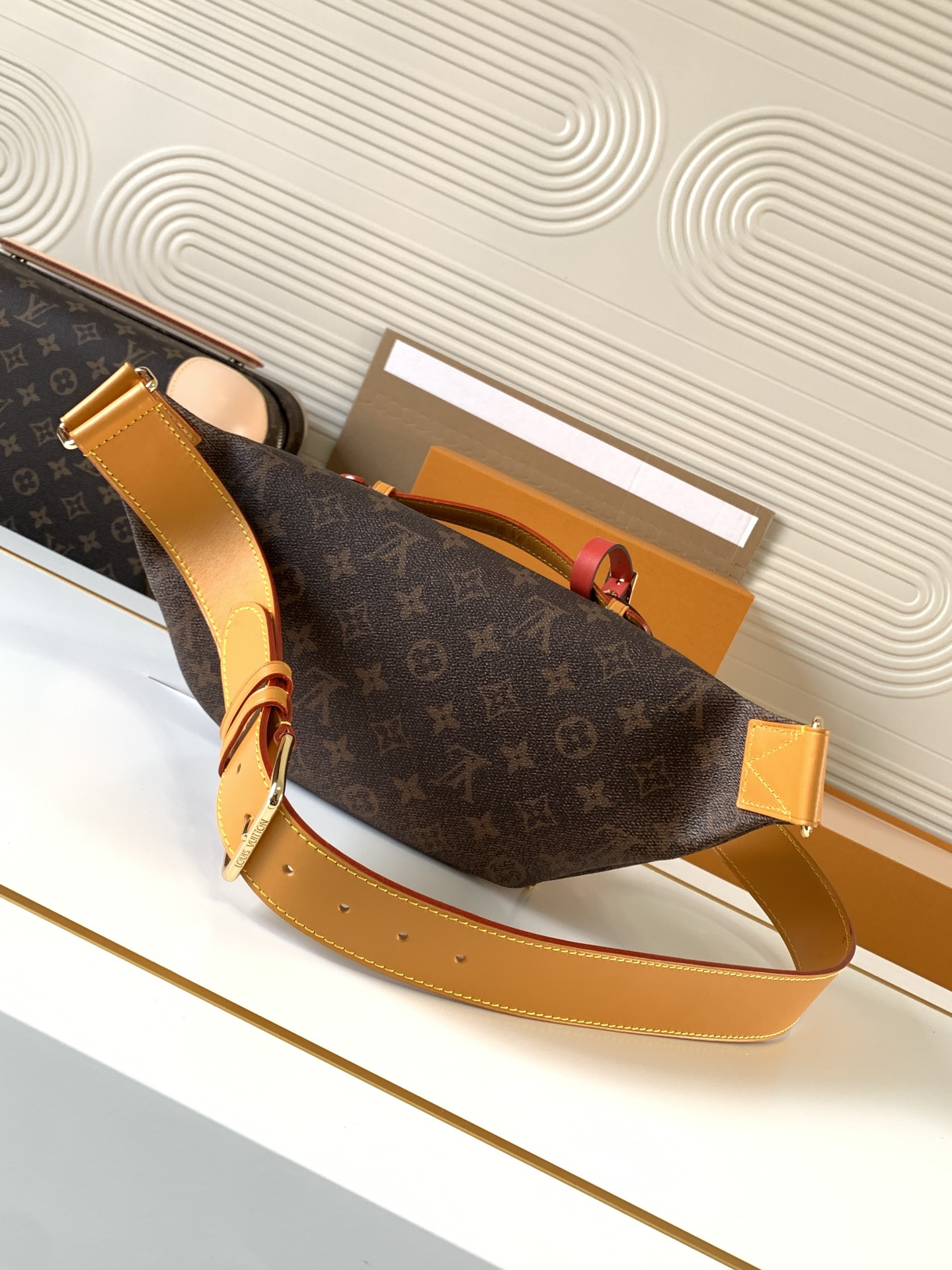 Bagsaaa L0vis Vvtt0n M11539 Rush Bumbag Monogram Dust - 30cm