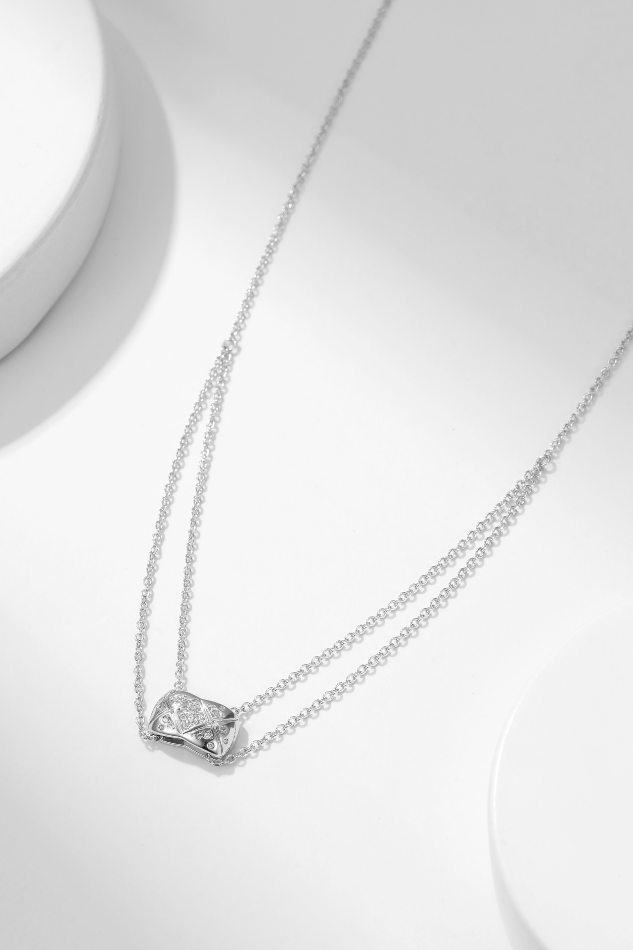 Bagsaaa Ch**el Coco Crush Double Chain Pendant Necklace Silver