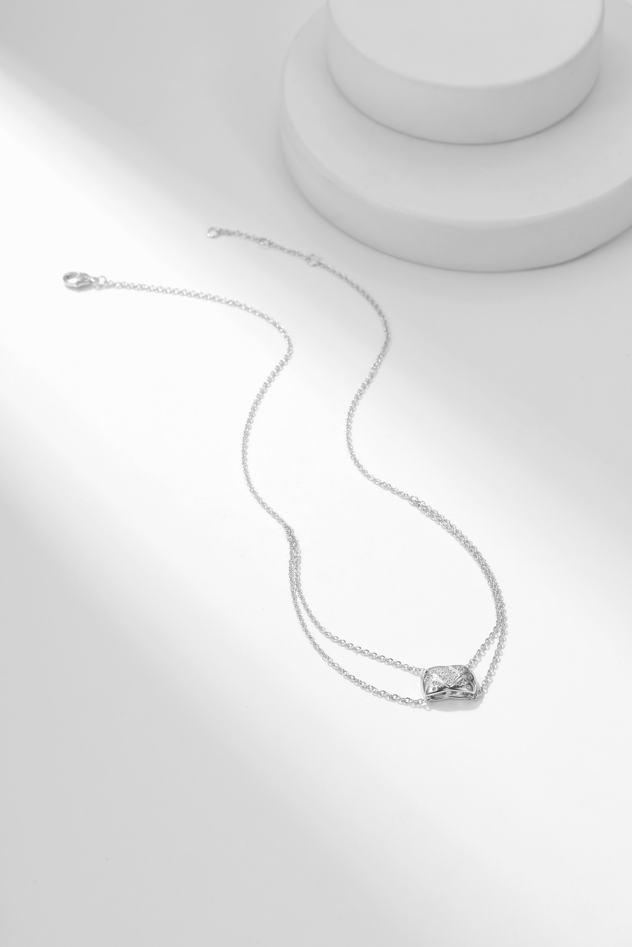 Bagsaaa Ch**el Coco Crush Double Chain Pendant Necklace Silver