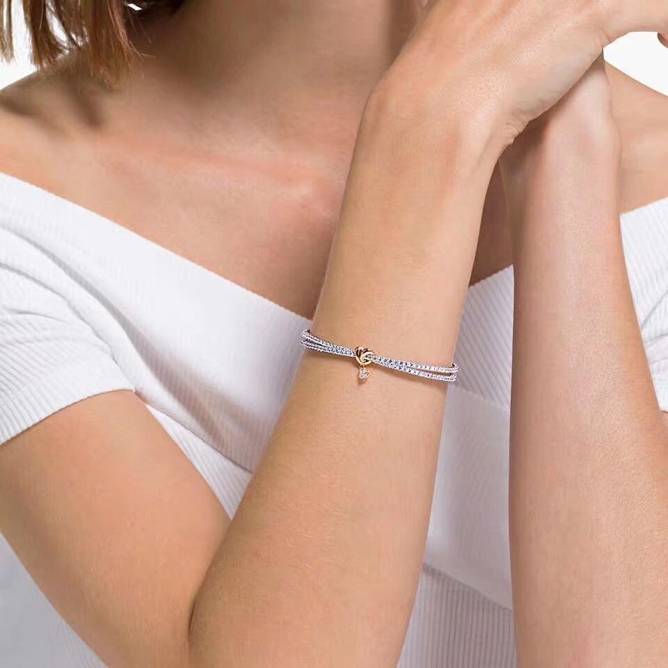 Bagsaaa Swarovski Bracelet 01