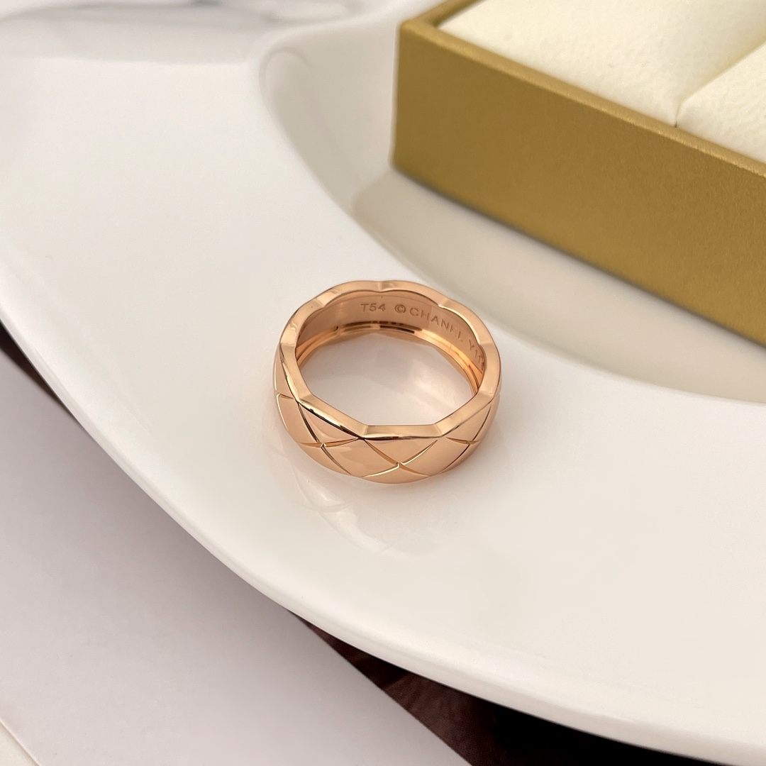 Bagsaaa Ch**el Coco Crush Ring 02