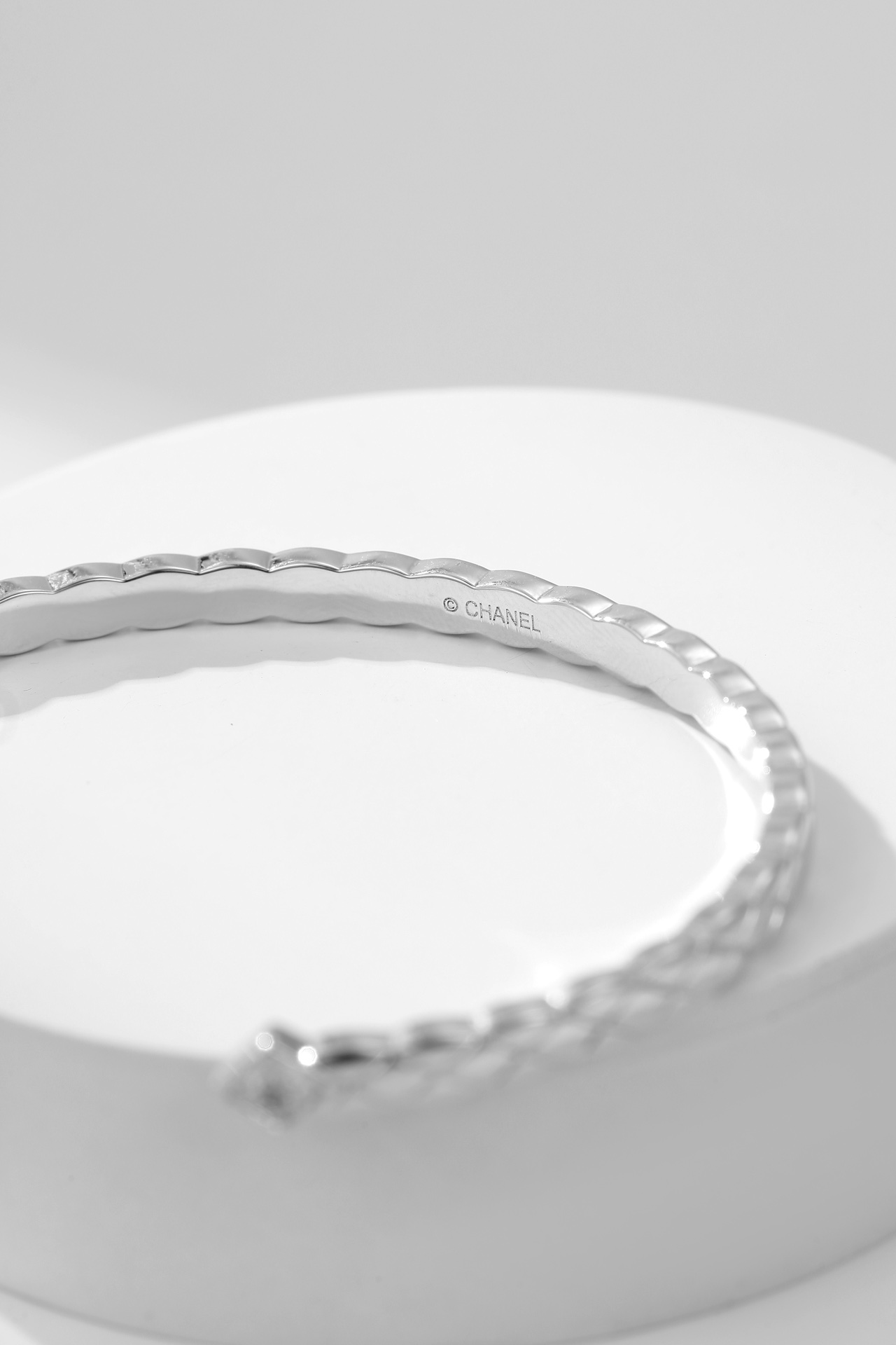 Bagsaaa Ch**el Coco crush silver bracelet