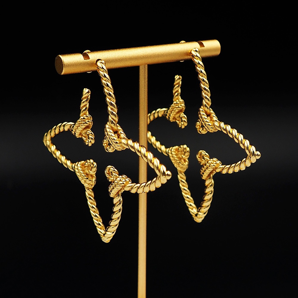 Bagsaaa L0vis Vvtt0n Earrings 01
